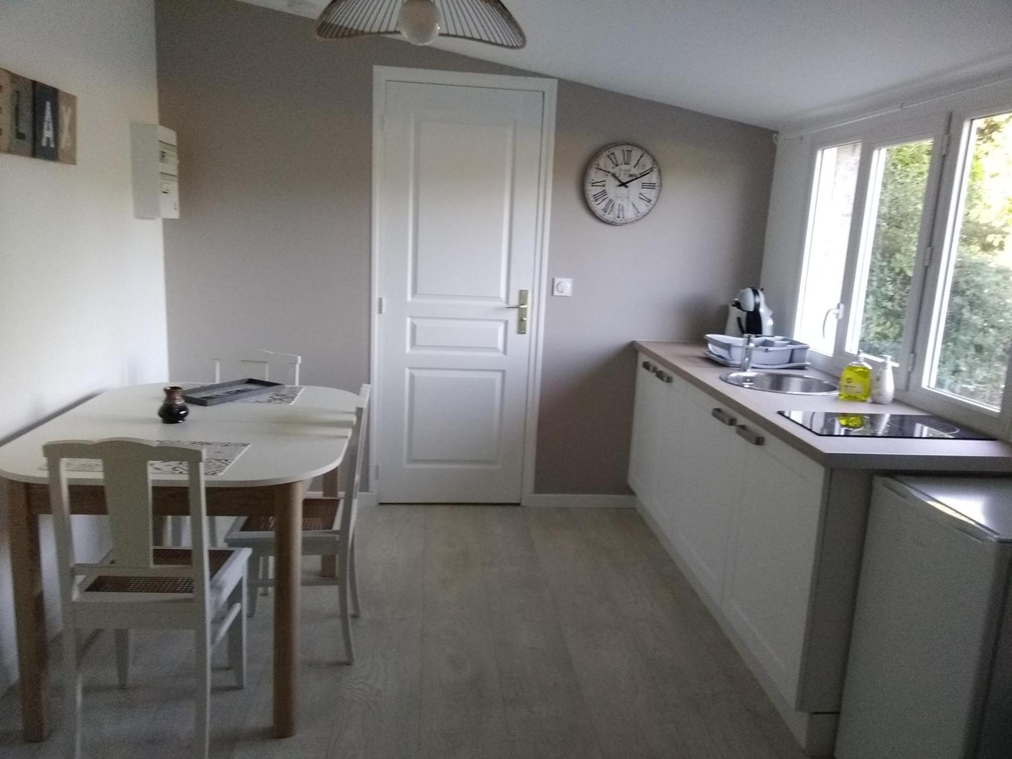 Channay-sur-Lathan Chambre D Hotes La Barriere מראה חיצוני תמונה